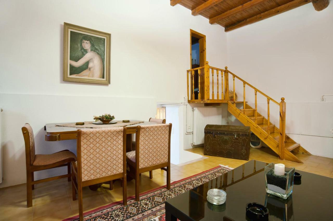 Elia Apartments Chrisso Delphi Buitenkant foto